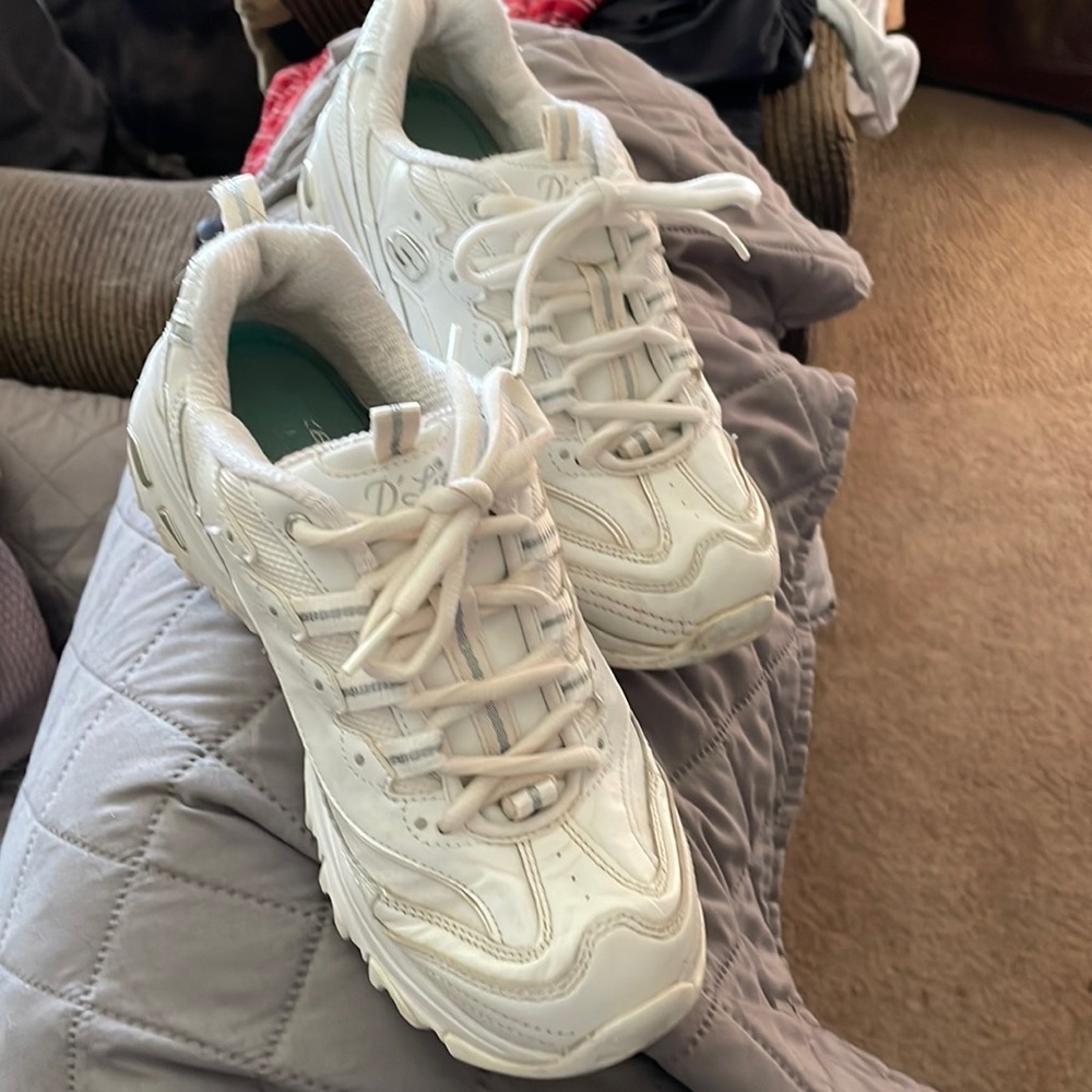 Women’s sketchers D’Lites